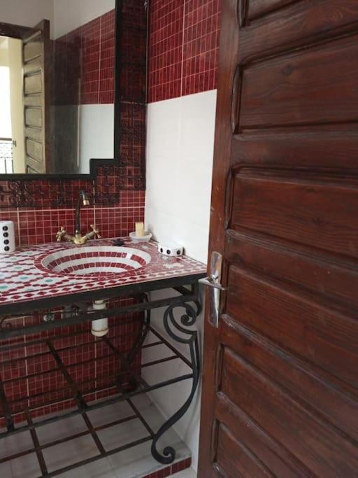 Duplex Style Riad Residence Avec Piscines Marrakesh Exterior foto