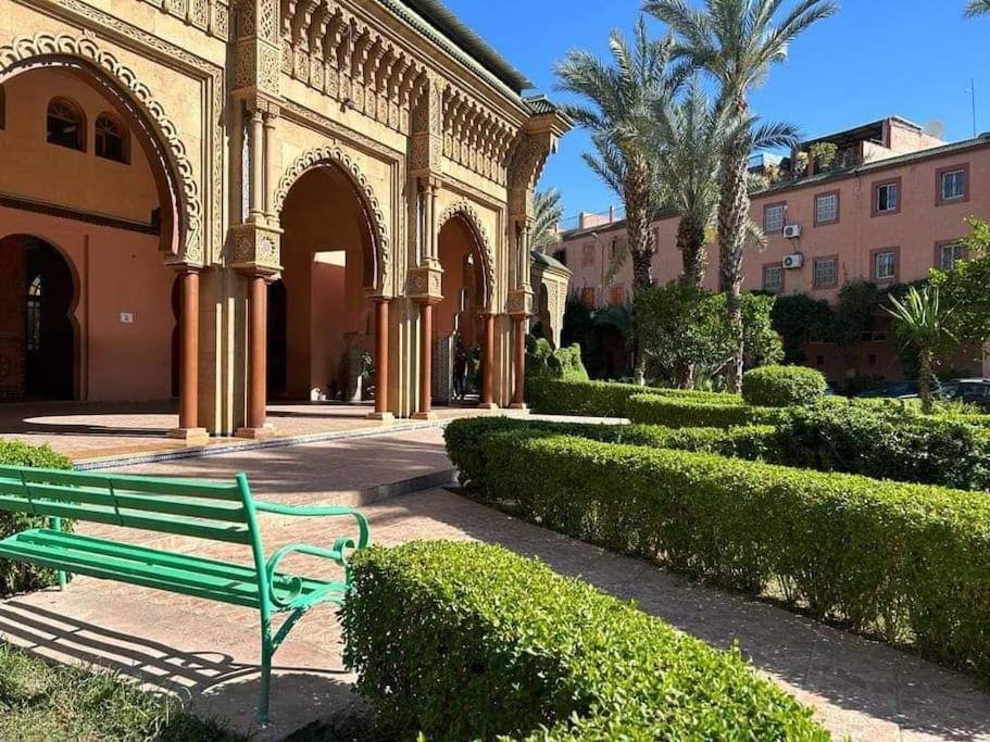 Duplex Style Riad Residence Avec Piscines Marrakesh Exterior foto