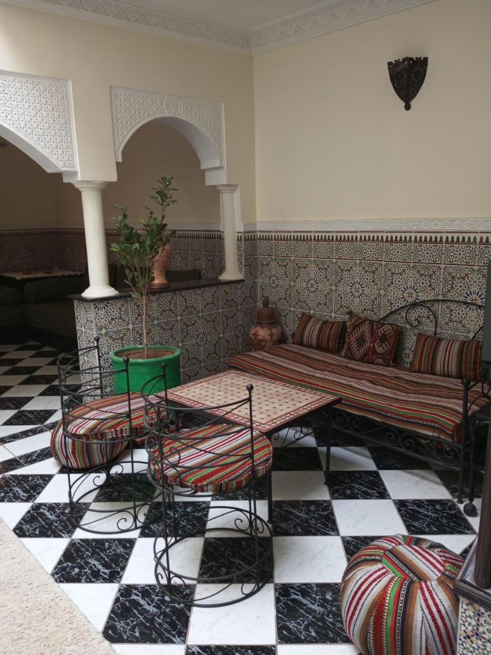 Duplex Style Riad Residence Avec Piscines Marrakesh Exterior foto